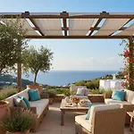 Aparthotel Takes Luxury